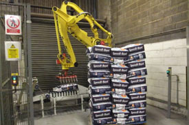 UK feed manufacturer installs Pacepacker bagging and robotic palletising equipment